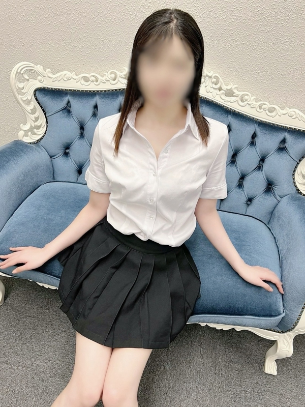 三船　しずか