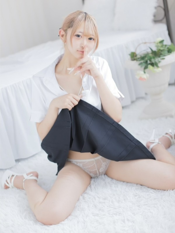 e9d6a672ba135a22fdcf87d2afa710ab27d3dc99.jpg